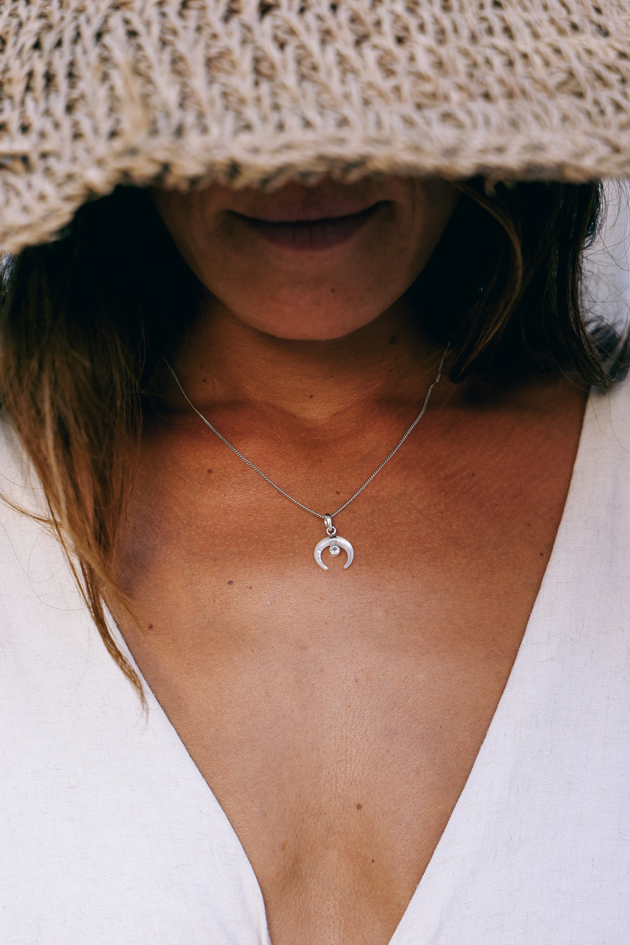 Collar plata 925 con topacio piedra natural  diseño exclusivo elegante único hecho a mano colgante de nacar joyería fina